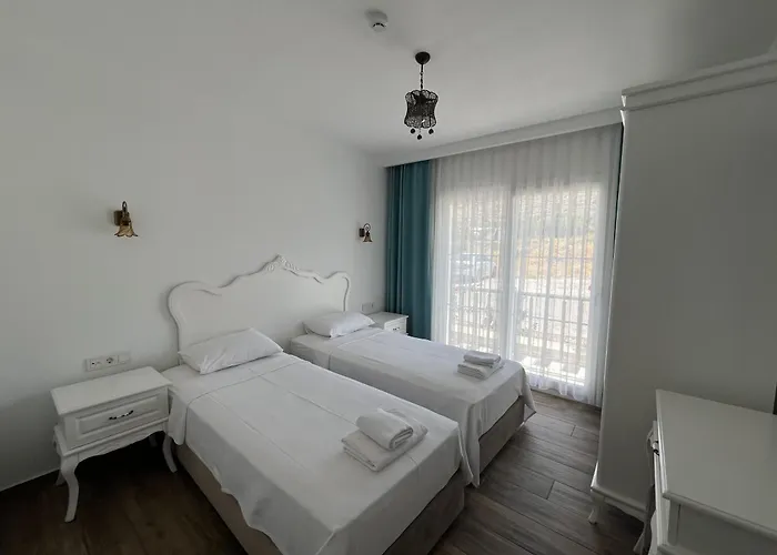 Alesya Hotel Esmirna